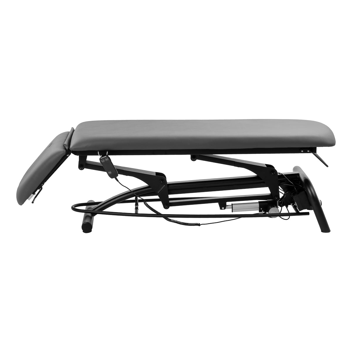 Electric height adjustment on BALANCE Novus 2 massage table
