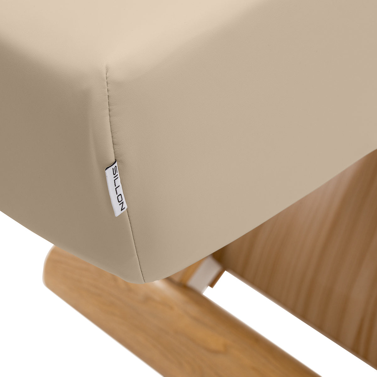 Sillon Siesta · beige · Sillon label and seam