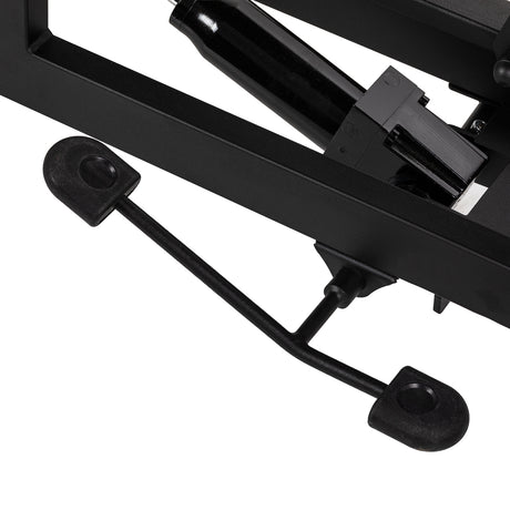 Face opening detail on grey Balance Solidum 3 massage table