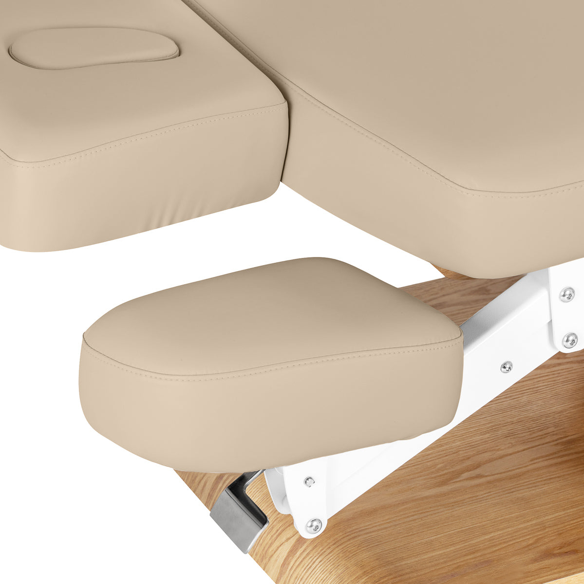 Sillon Relax · beige · headrest cover detail