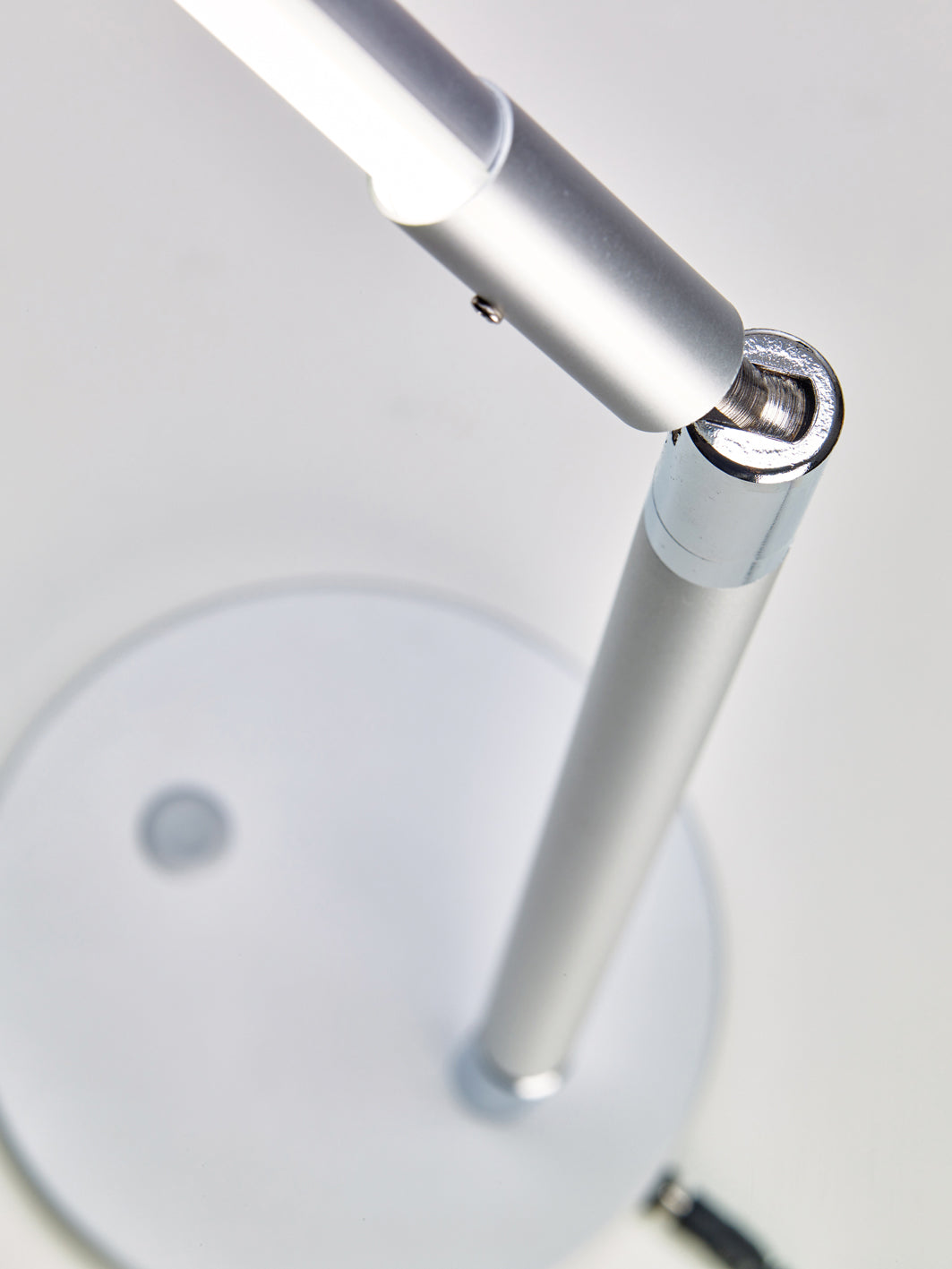 Lampa kosmetyczna bezcieniowa PROMED LTL-749 LED - BVShop