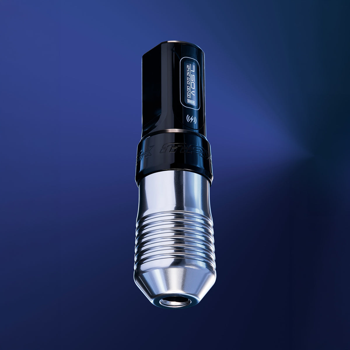 FK Irons Flux Max Lightsaber 4.0mm wireless tattoo machine in use