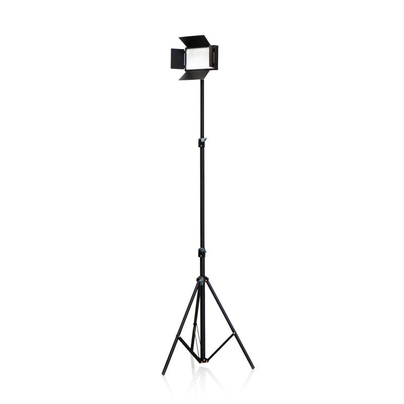 LED600 Panel Lamp with Tripod