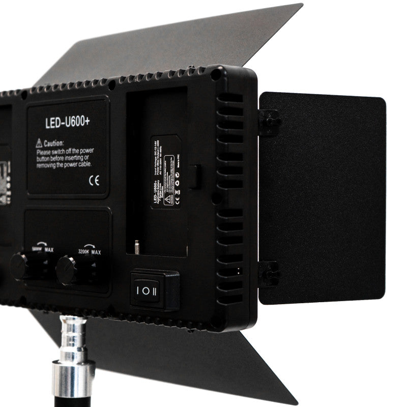 LED600 Panel Lamp with Tripod